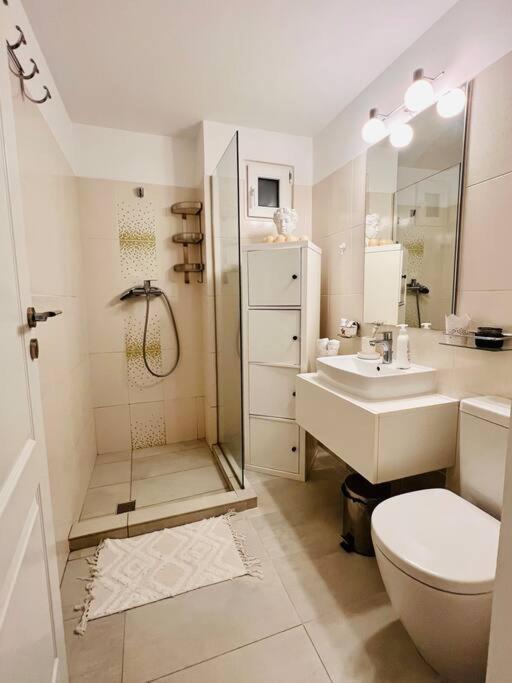 Modern & Cozy 2 Rooms Apartment Бухарест Екстер'єр фото